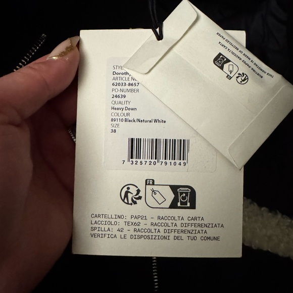 FLASH SALE! NWT- STAND STUDIO Black and Beige Faux Shearling Lined Coat - Picture 3 of 3